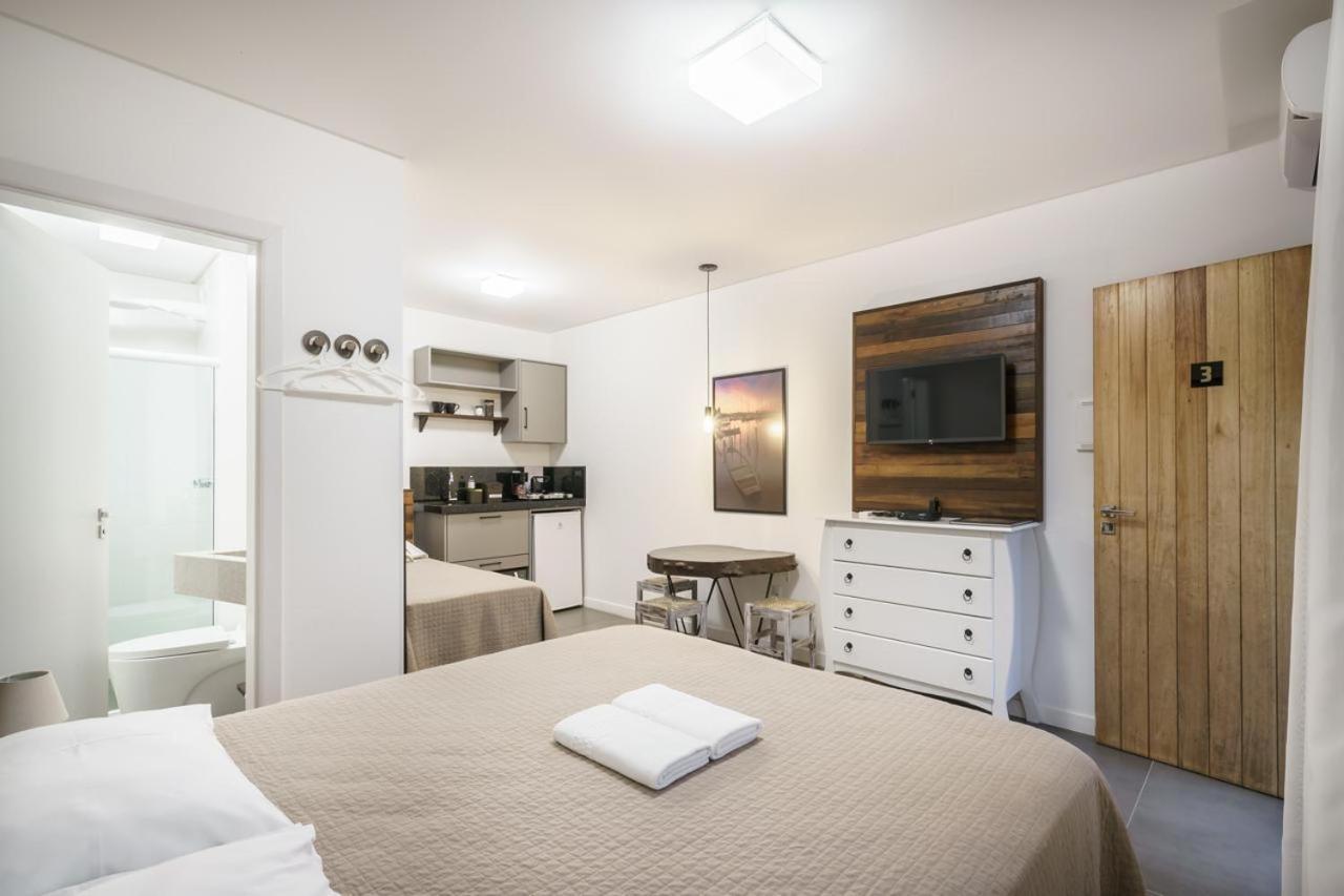 Banzai Brava Suites Itajaí Extérieur photo