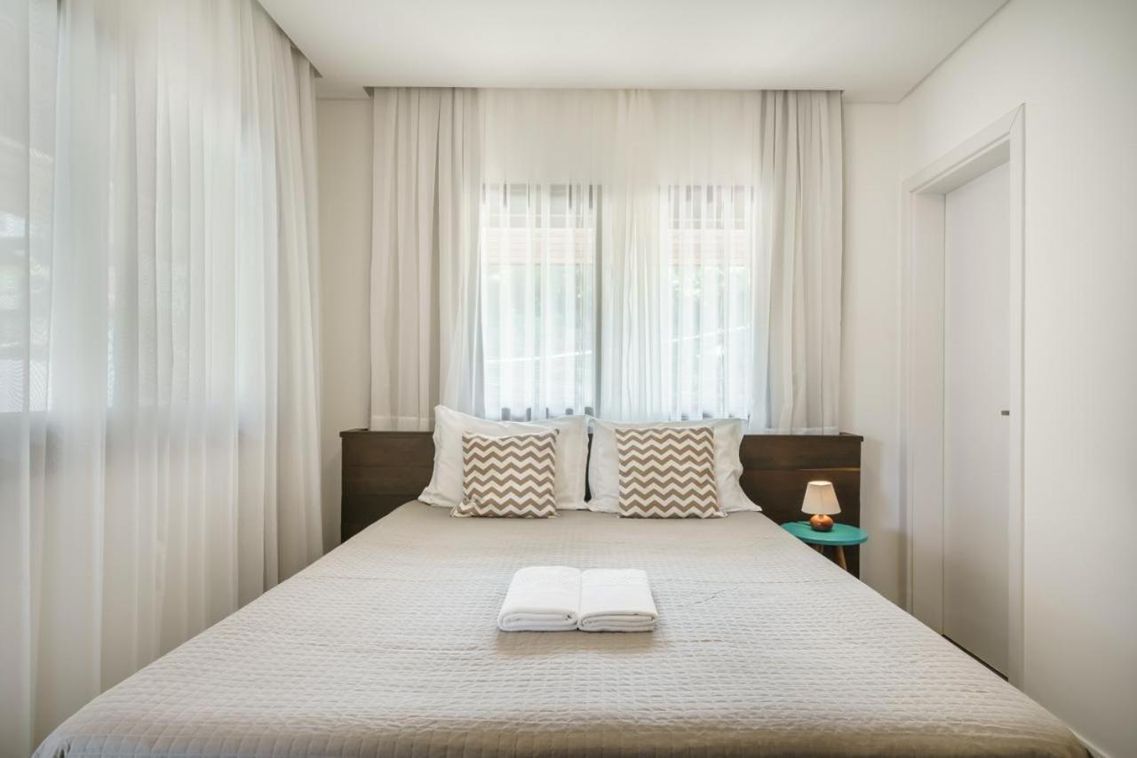 Banzai Brava Suites Itajaí Extérieur photo