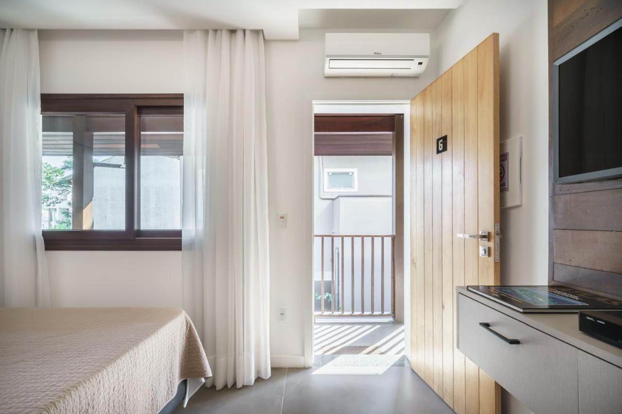 Banzai Brava Suites Itajaí Extérieur photo